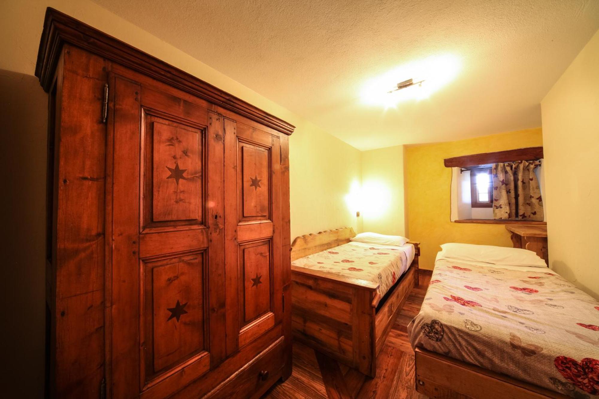 Souvenir De Tsaneli Apartment Roisan Phòng bức ảnh